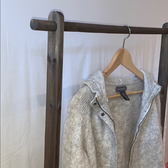 Banana Republic Full Zip Hoodie in Light Grey - Picture 7 of 7